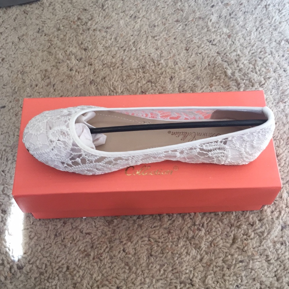Davids Bridal white lace shoe